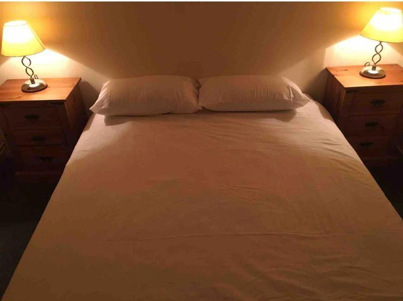 Eastbourne Late Check In Available Apartamento Polegate Exterior foto
